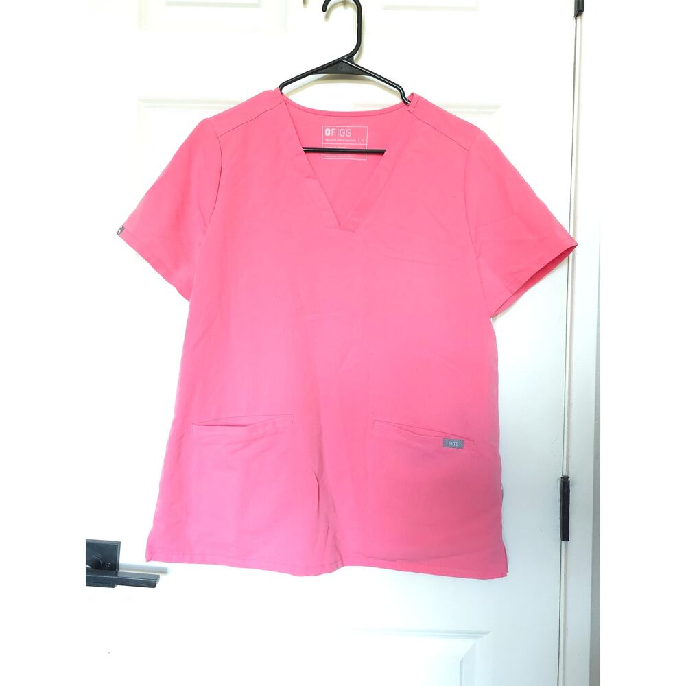 Figs Casma Scrub Top - Size Medium
Neon Pink